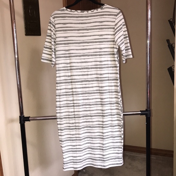 LuLa Roe Dress, Julia, Gray/White, Sz L, NWT! - Picture 4 of 12